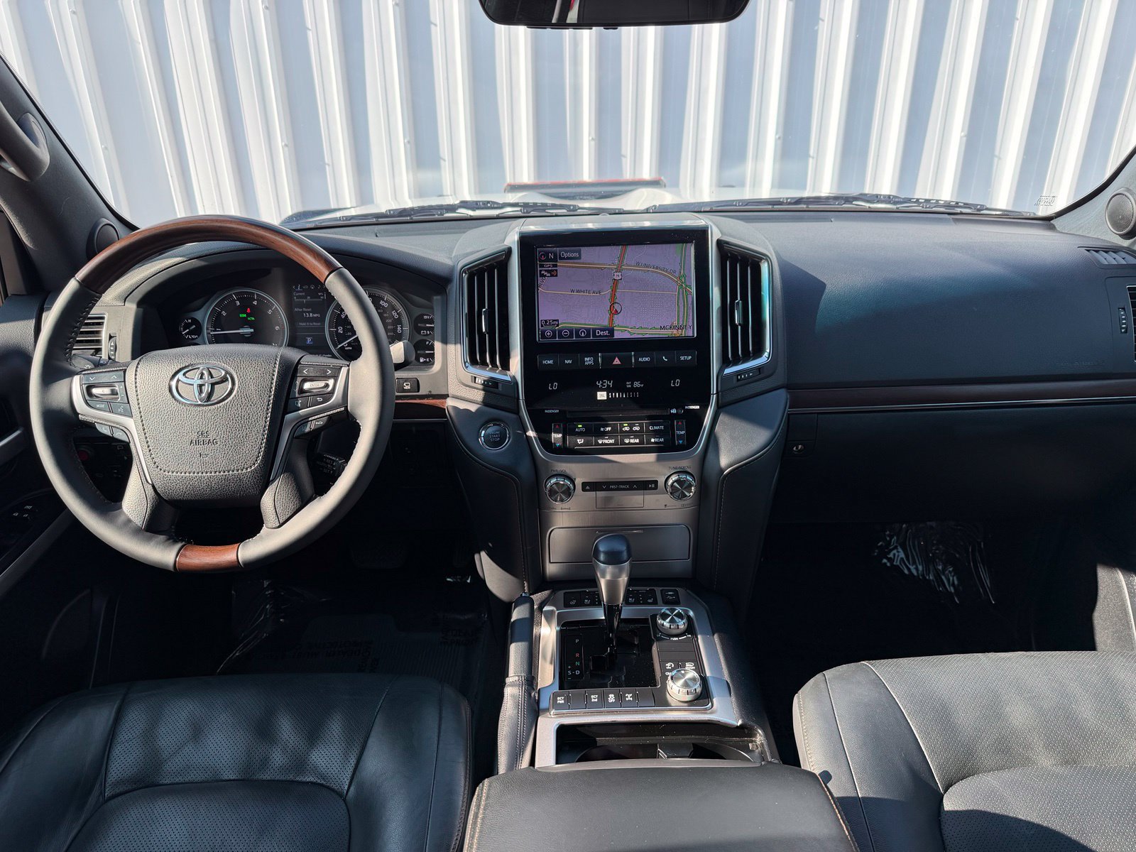 Used 2020 Toyota Land Cruiser Heritage Edition AWD/4WD image 13