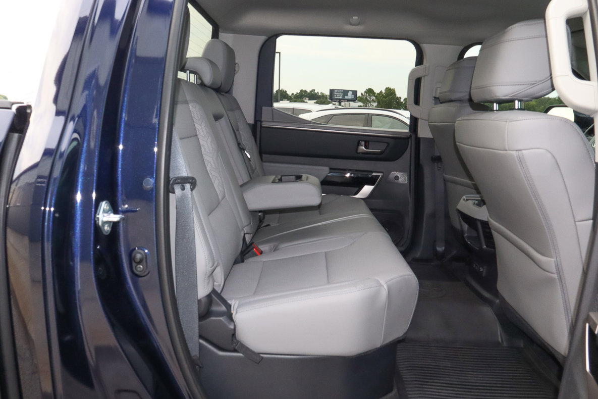 Used 2024 Toyota Tundra Limited image 30