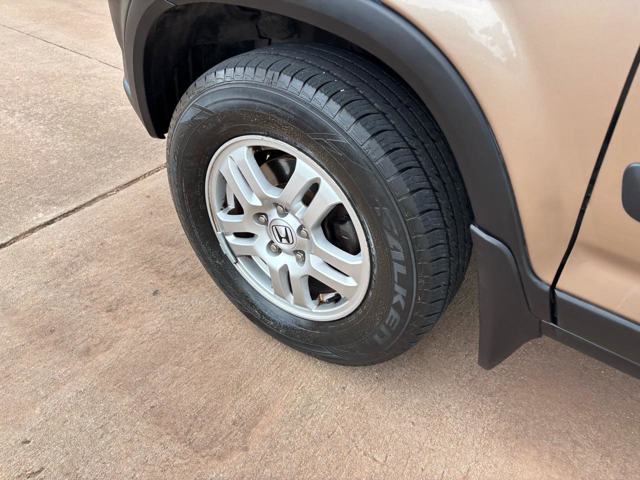 Used 2004 Honda CR-V EX image 19