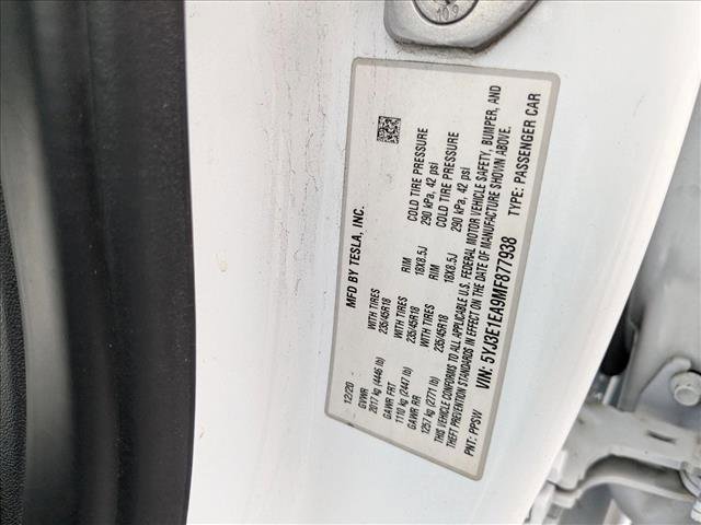 Used 2021 Tesla Model 3 Standard Range Plus image 27