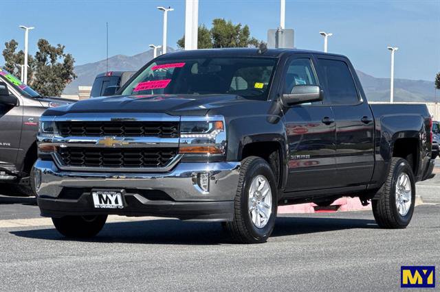 Used 2017 Chevrolet Silverado 1500 LT w/ All Star Edition image 8