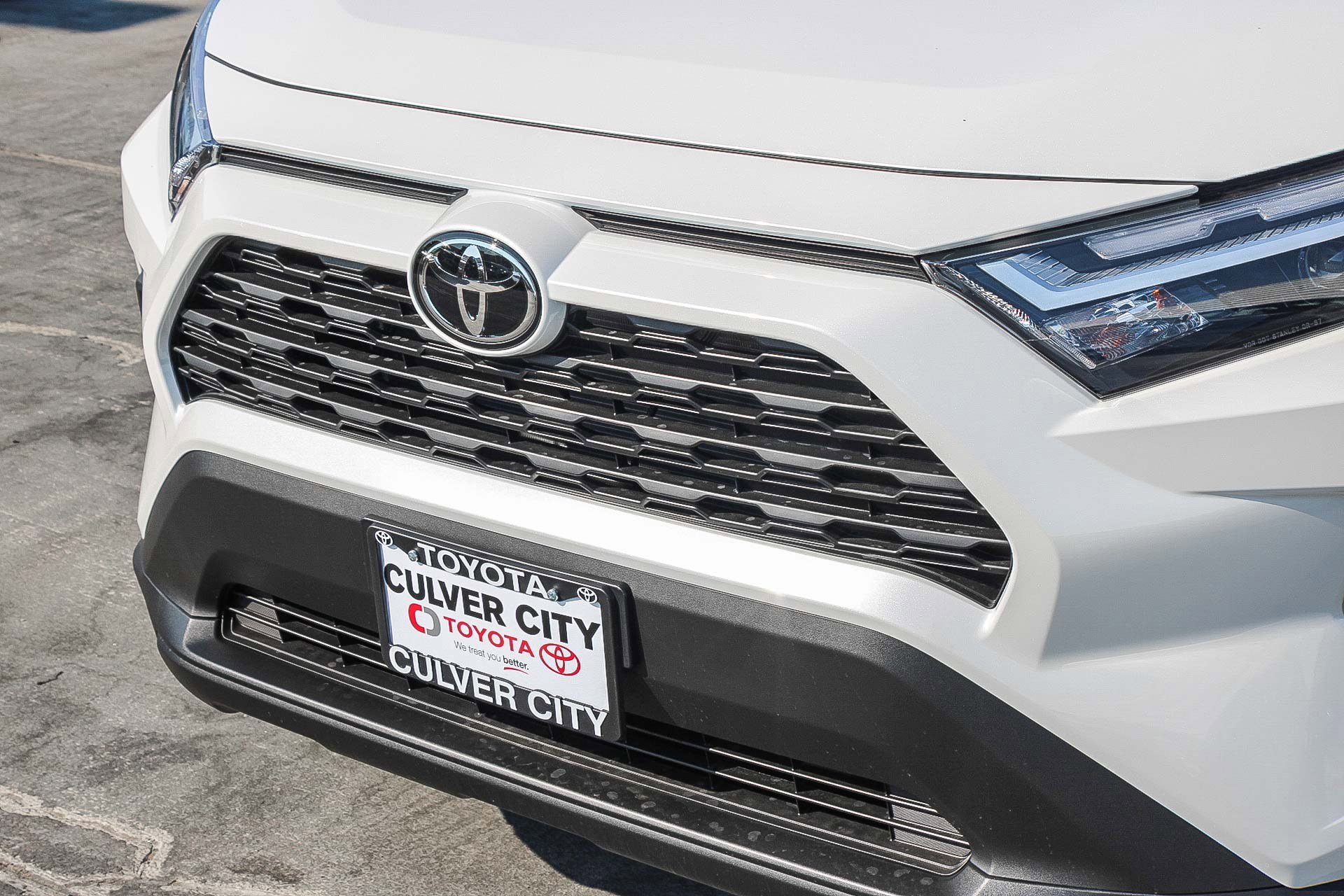 New 2025 Toyota RAV4 XLE Premium image 6