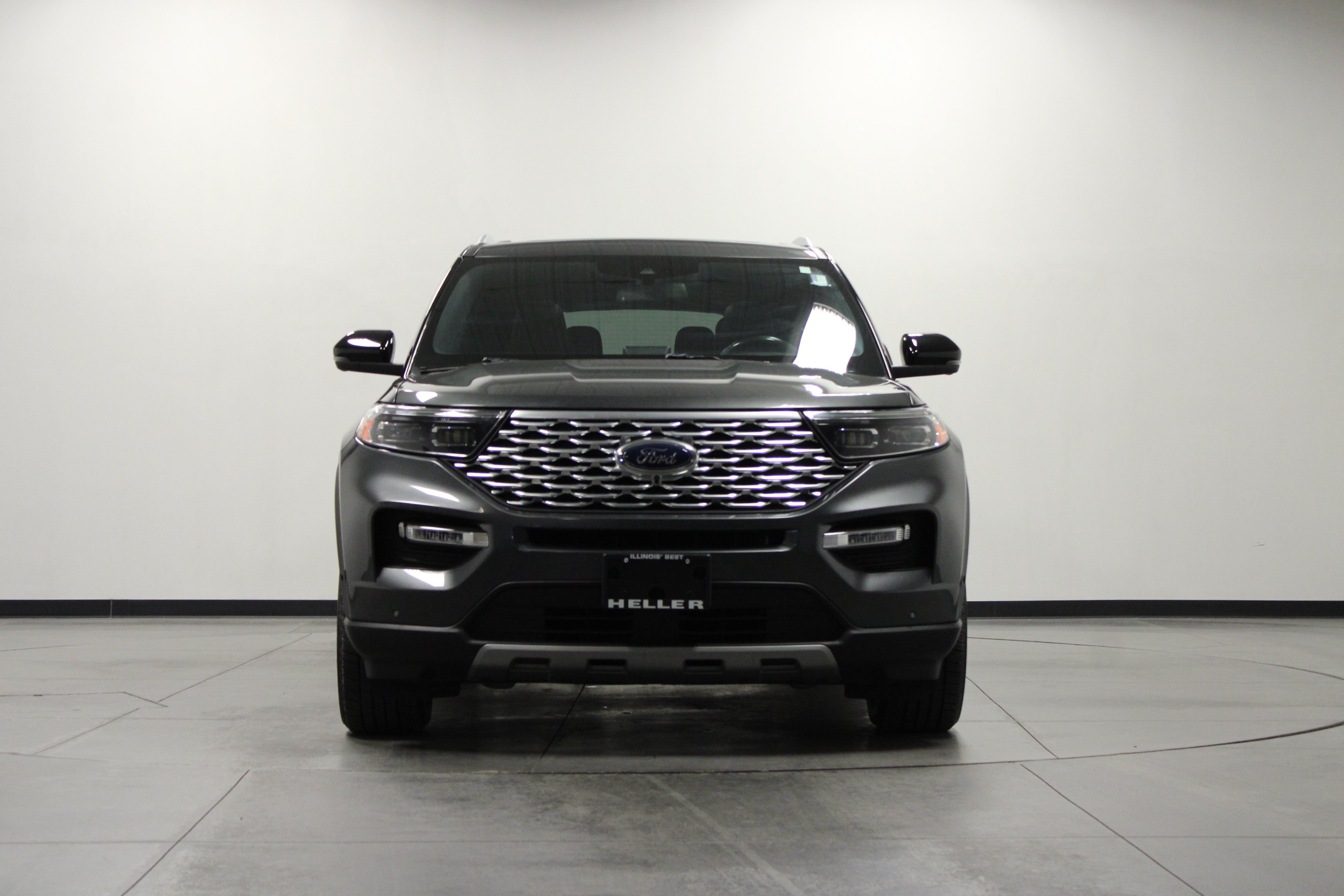 Used 2020 Ford Explorer Platinum w/ Premium Technology Package AWD/4WD image 9