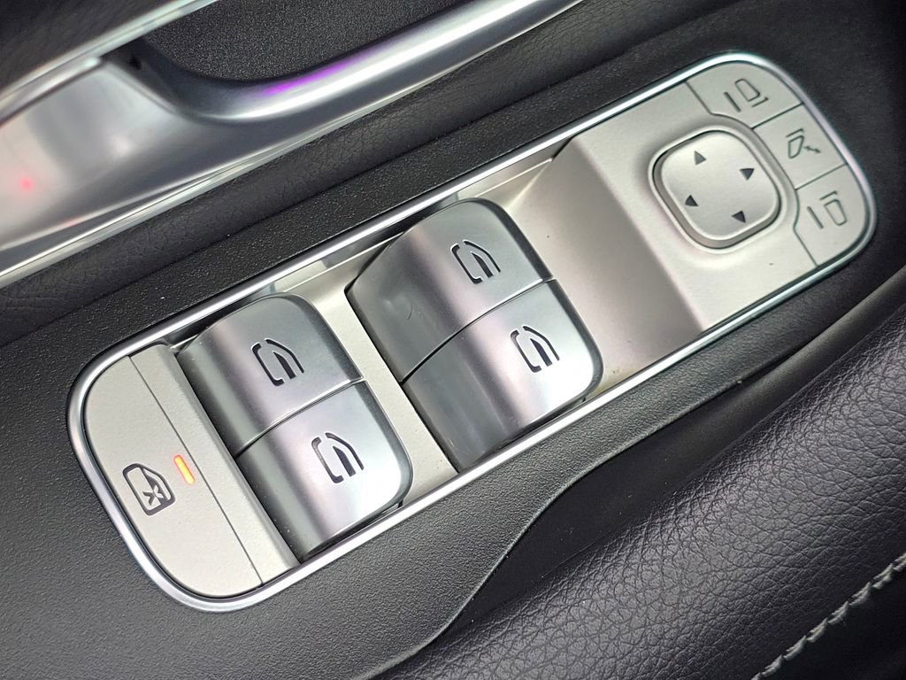 Certified 2023 Mercedes-Benz GLE 350 4MATIC w/ Premium Package image 30