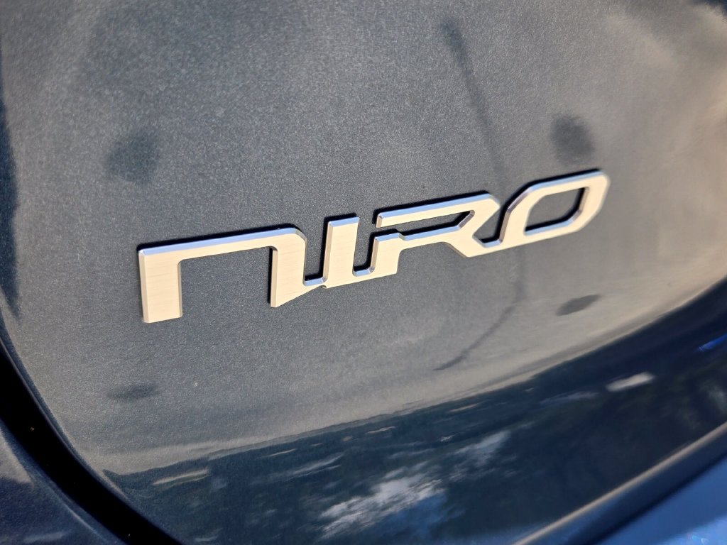 New 2026 Kia Niro EX FWD image 6