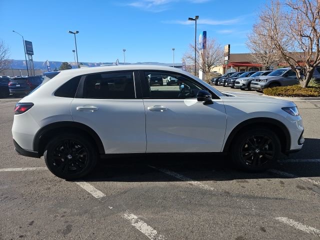 New 2026 Honda HR-V Sport image 4