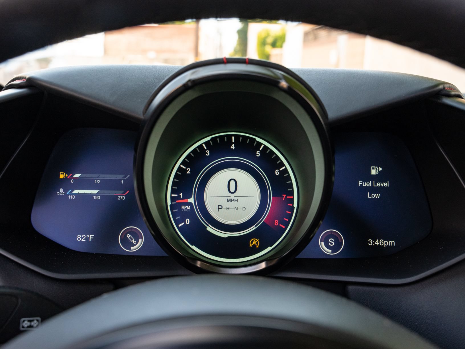 Used 2023 Aston Martin V8 Vantage Roadster RWD image 34