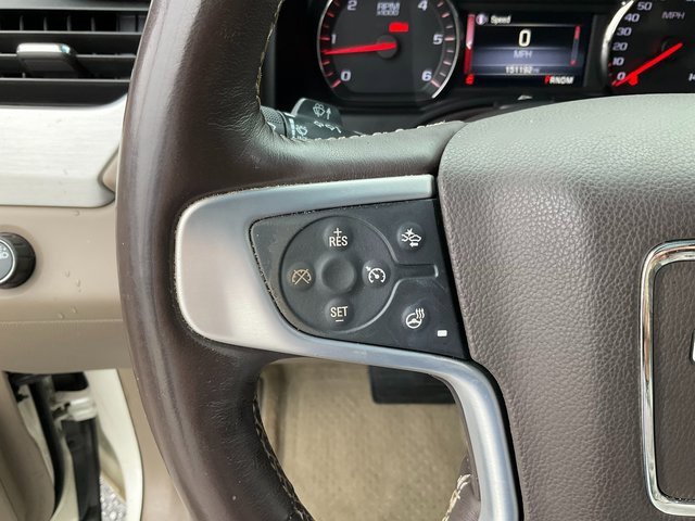 Used 2015 GMC Yukon XL SLT image 11