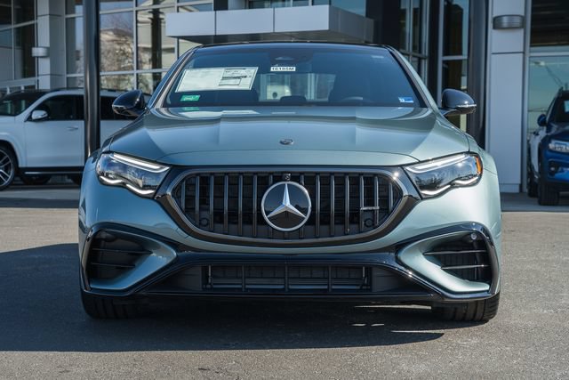 New 2026 Mercedes-Benz E 53 AMG e 4MATIC Sedan image 2