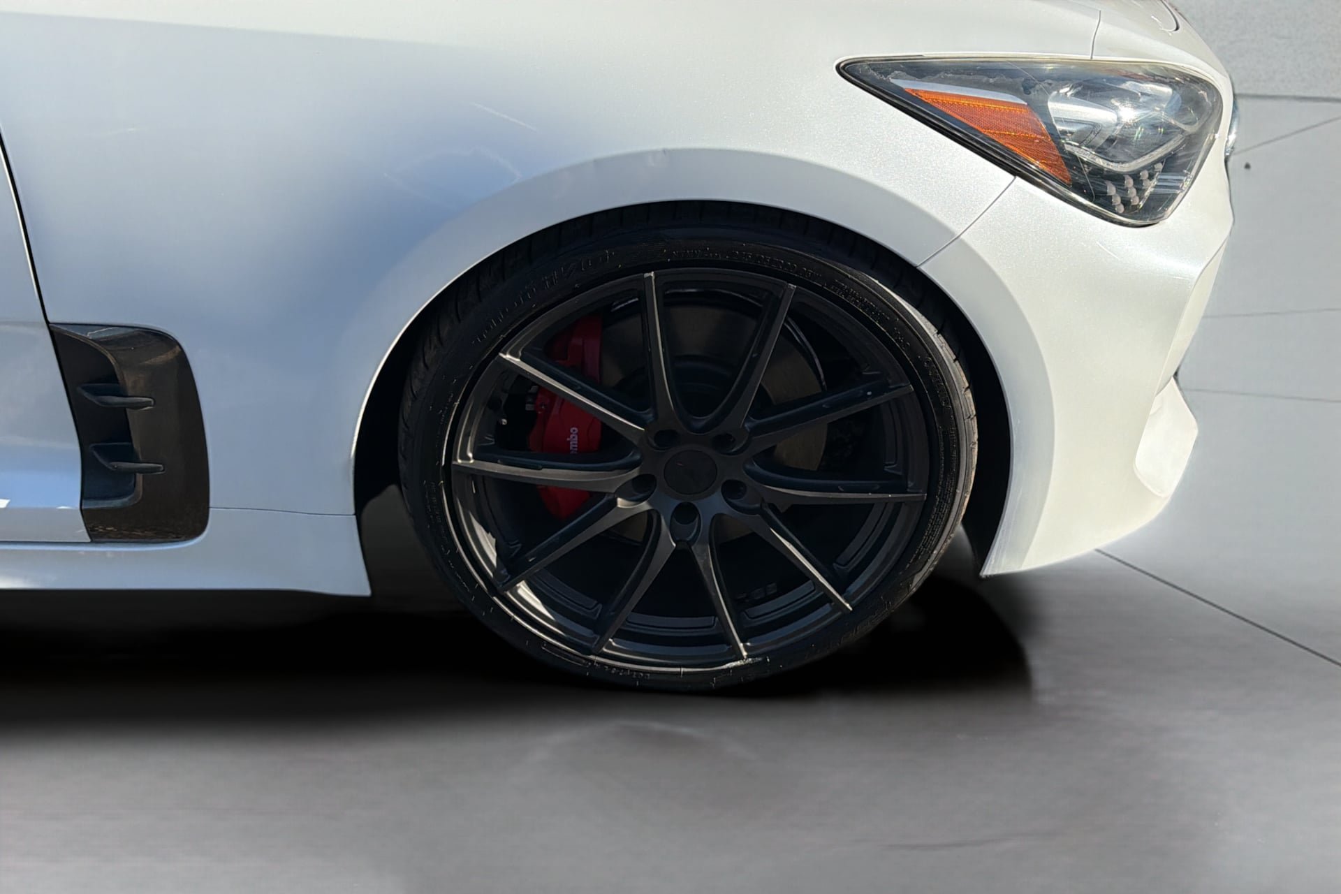 Used 2018 Kia Stinger GT1 RWD image 35