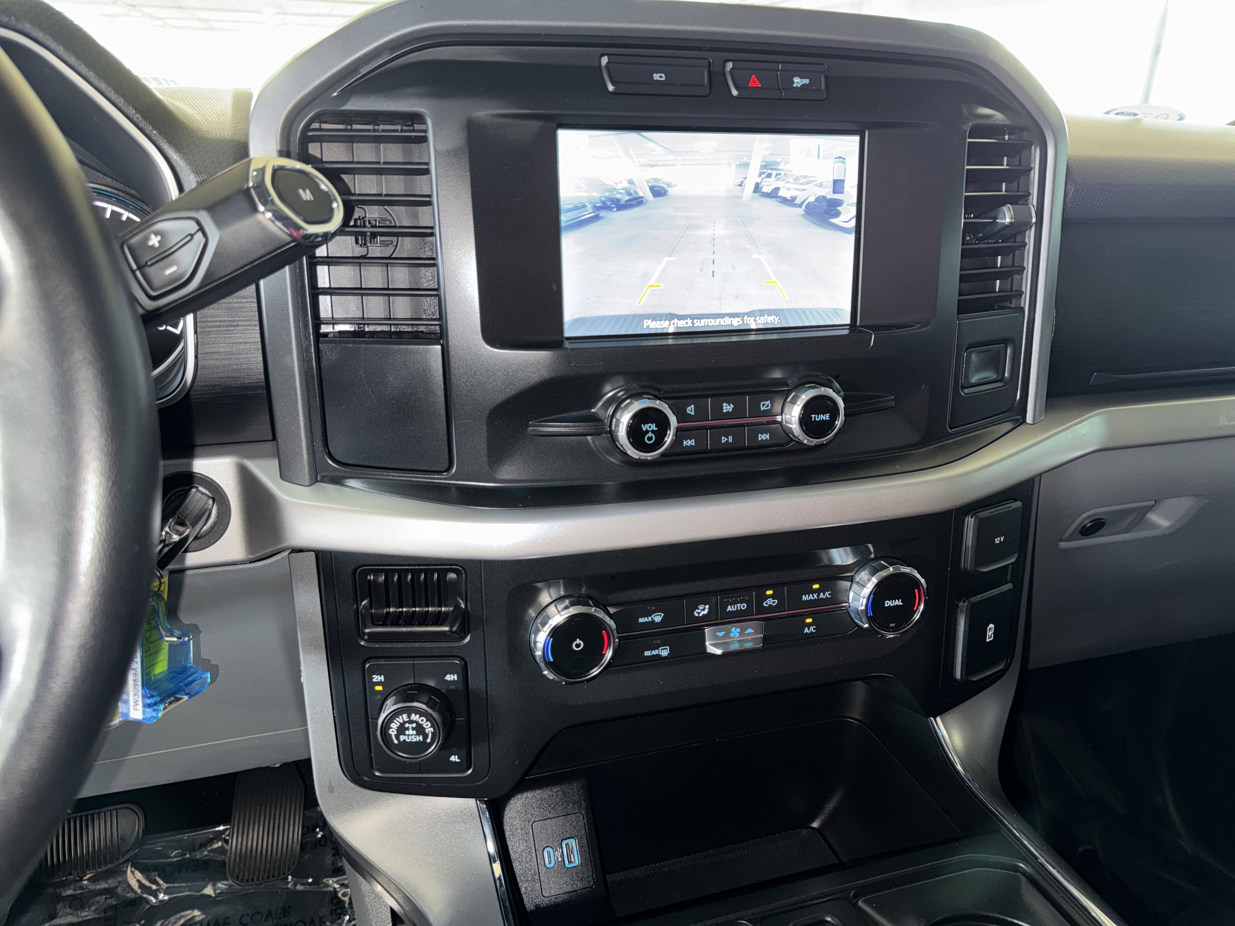 Used 2022 Ford F150 XLT w/ Equipment Group 301A Mid image 28