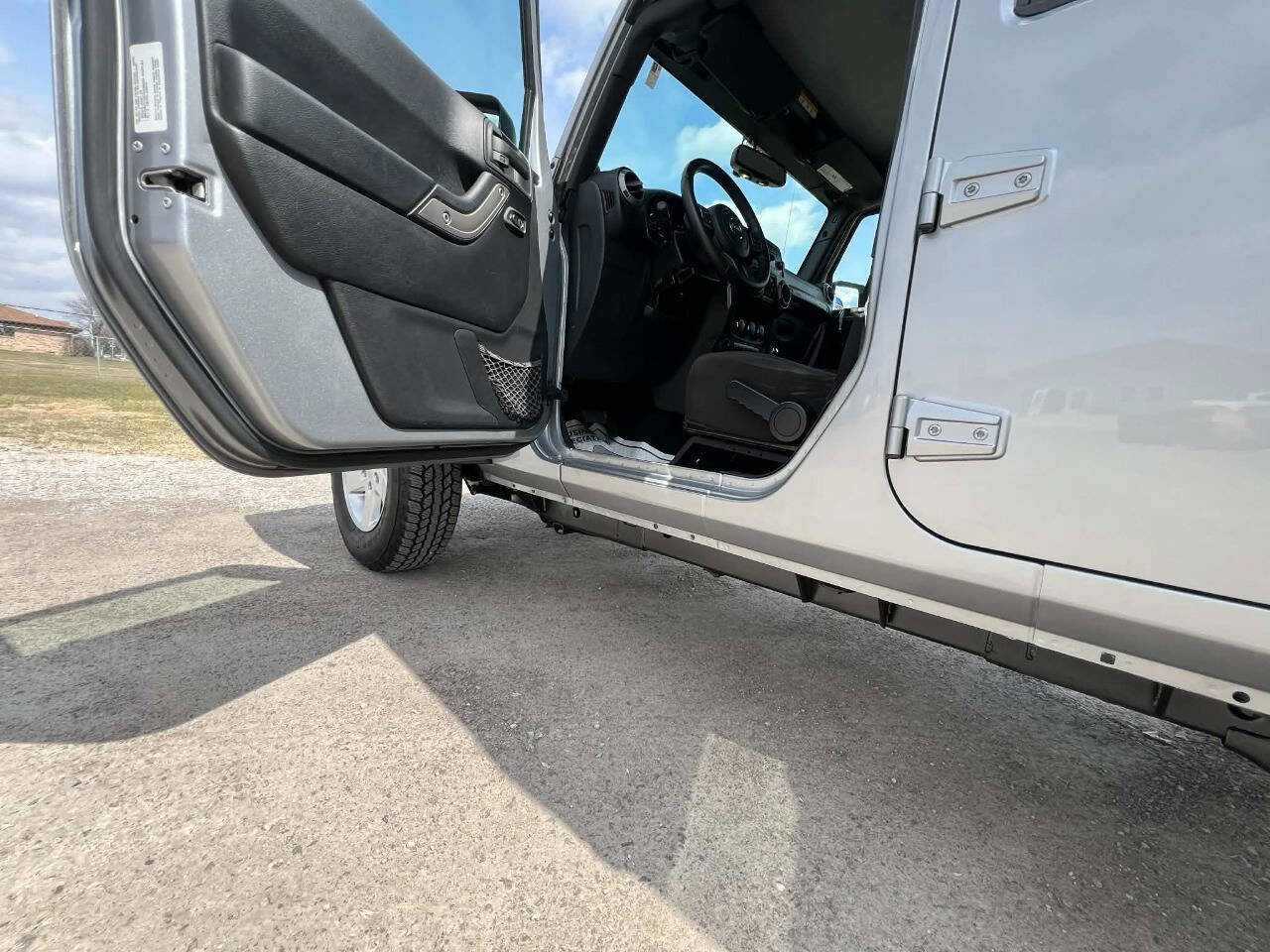 Used 2014 Jeep Wrangler Unlimited Sport w/ Quick Order Package 24S image 12