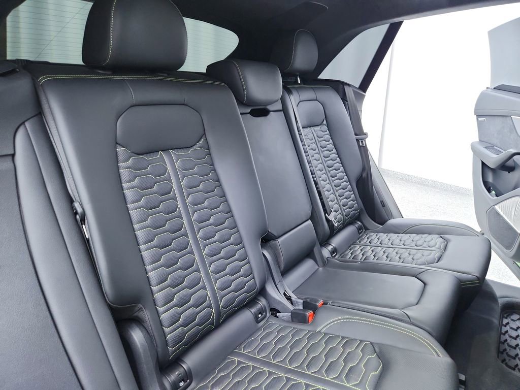 Used 2023 Audi RS Q8 image 41