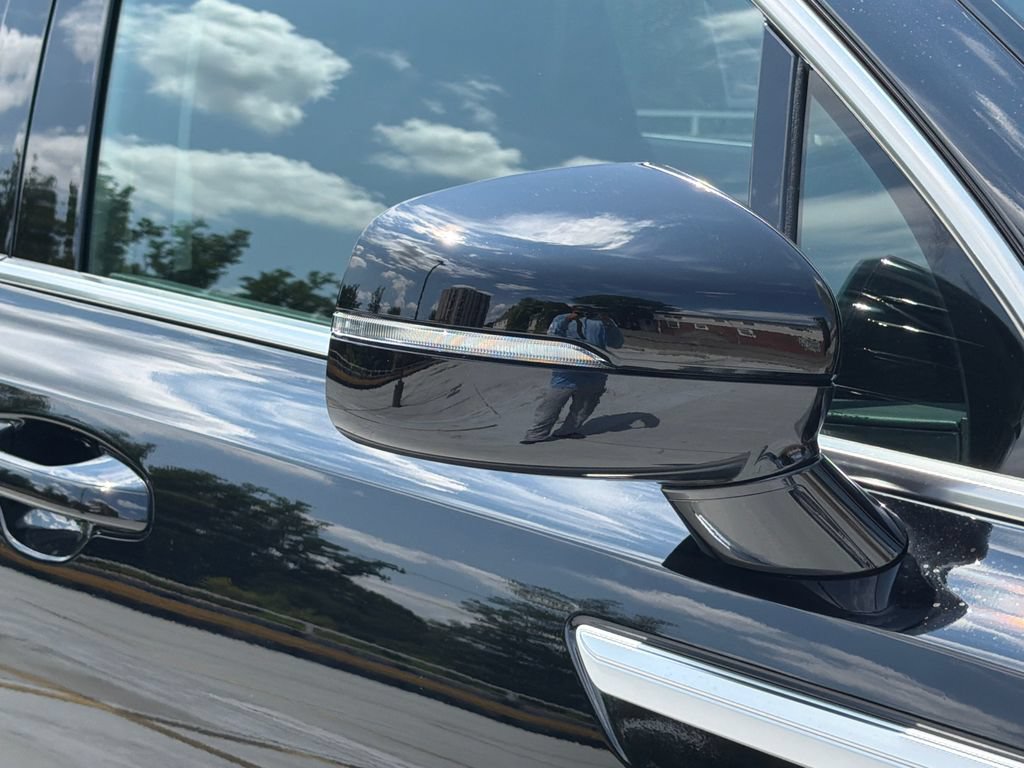 New 2026 Kia Sorento LX FWD image 8