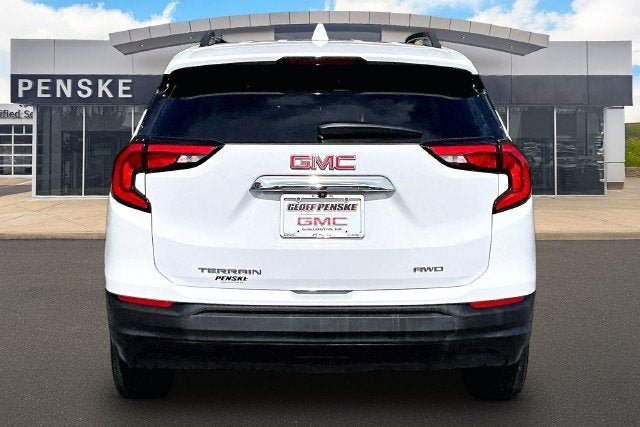 Certified 2021 GMC Terrain SLE w/ Driver Convenience Package AWD/4WD image 4