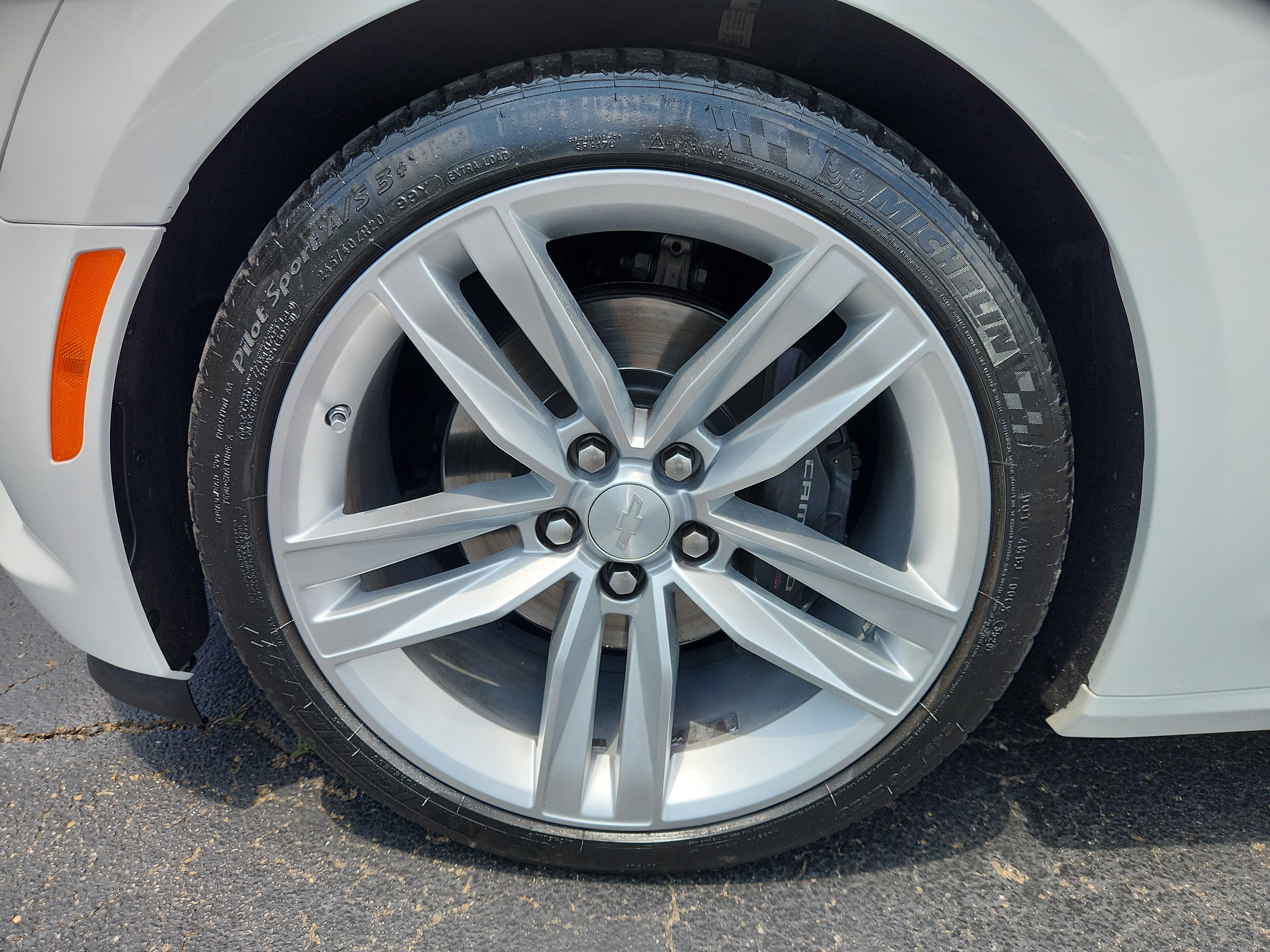 Used 2017 Chevrolet Camaro SS RWD image 40