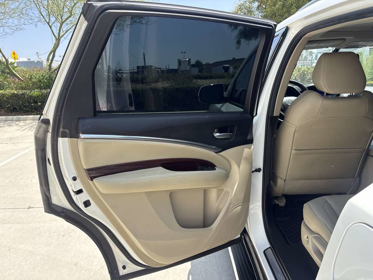 Used 2015 Acura MDX FWD image 11