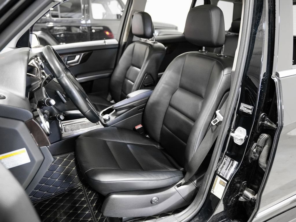 Used 2013 Mercedes-Benz GLK 350 4MATIC image 10