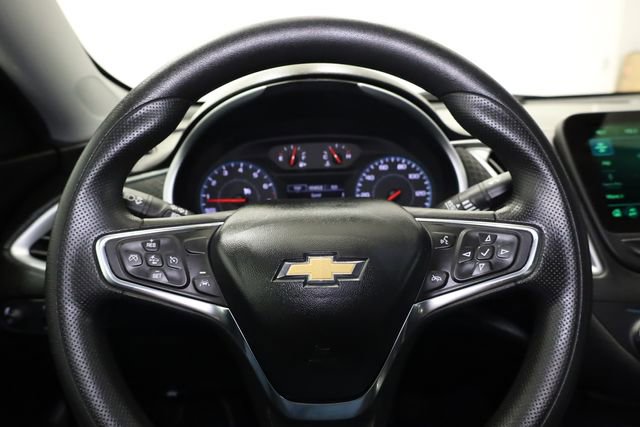 Used 2023 Chevrolet Malibu LT image 17