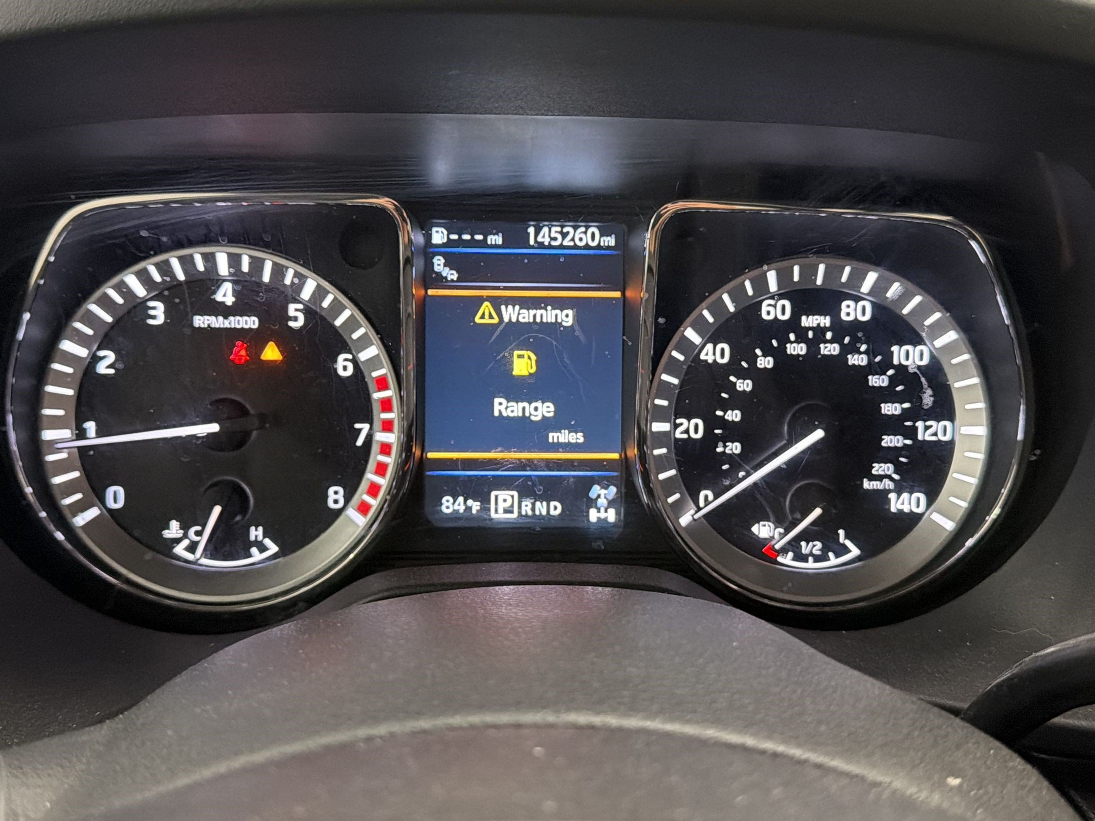 Used 2019 Nissan Titan SL w/ Midnight Edition AWD/4WD image 23