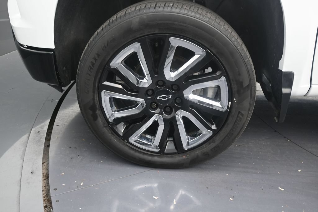 Used 2022 Chevrolet Silverado 1500 LT Trail Boss w/ Protection Package AWD/4WD image 9