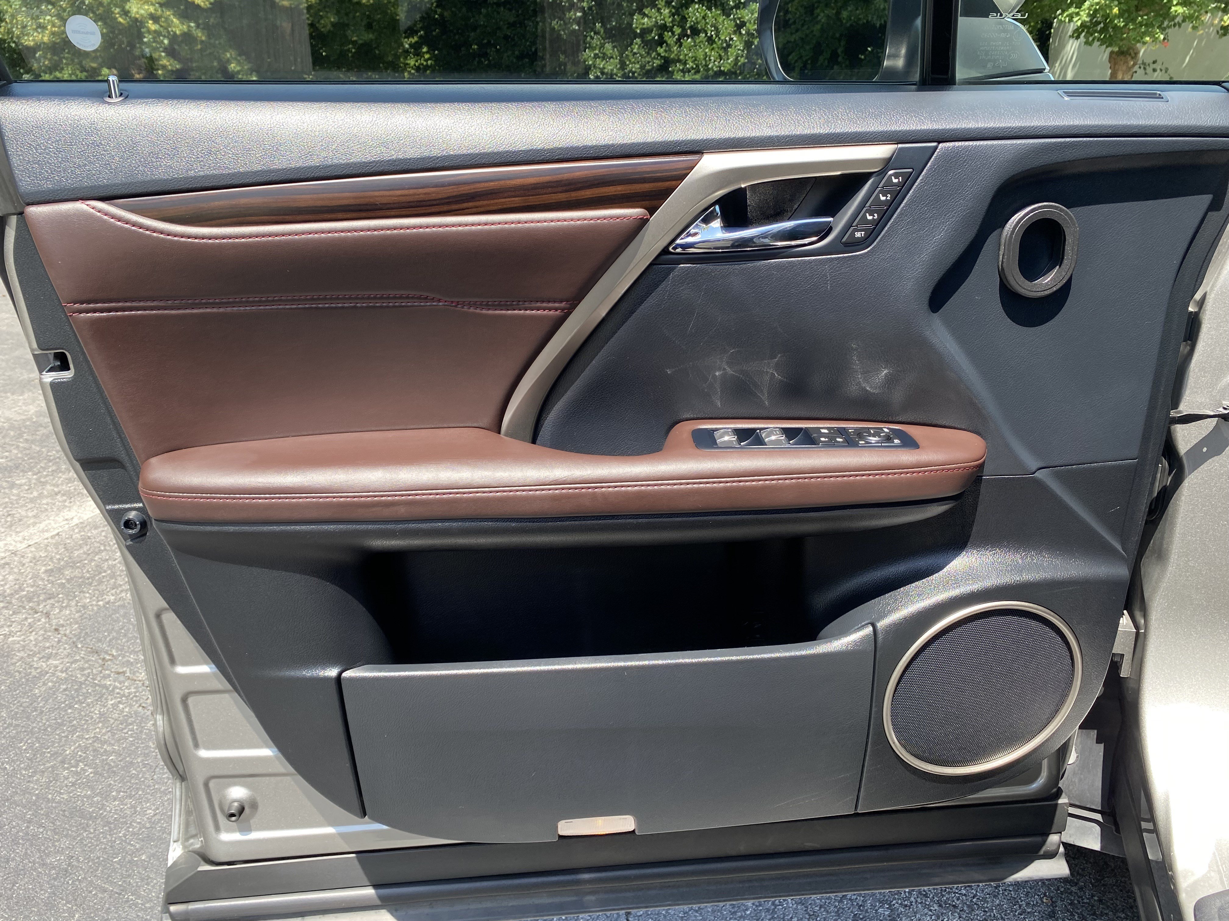 Used 2019 Lexus RX 350L FWD image 15
