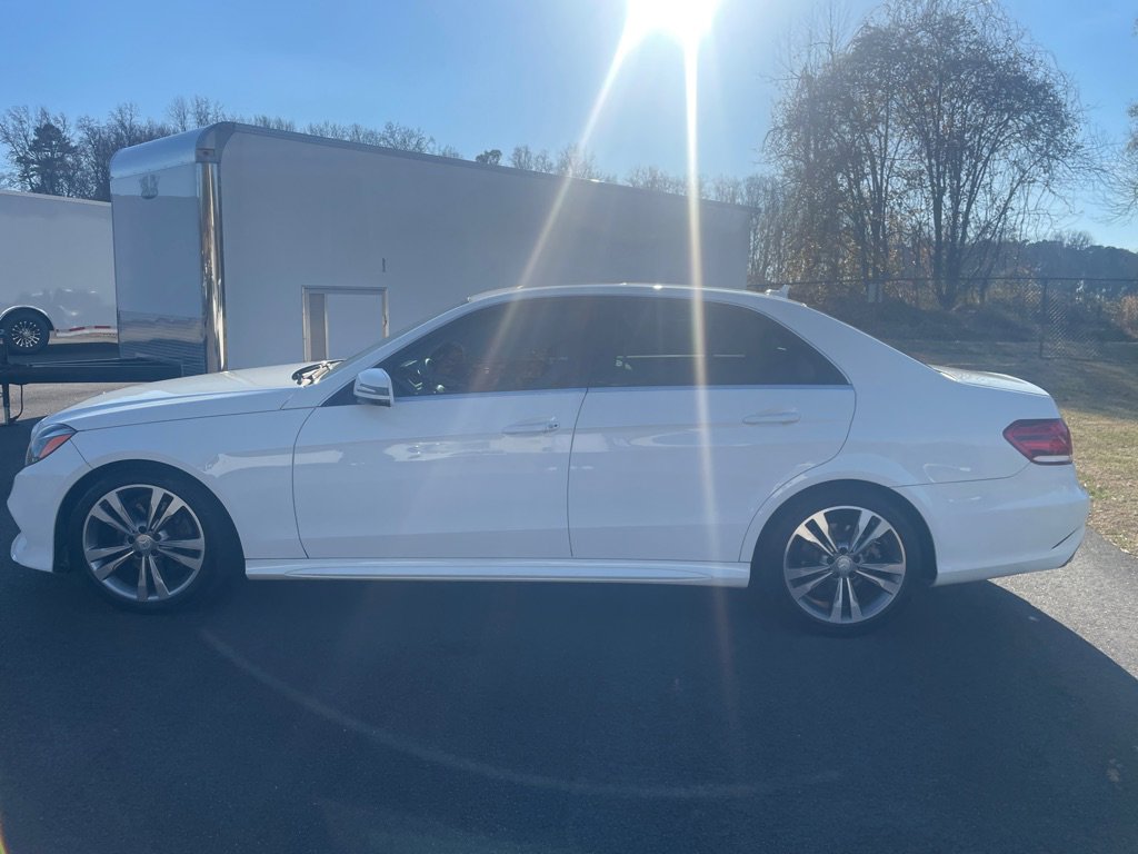 Used 2014 Mercedes-Benz E 350 Sedan image 3