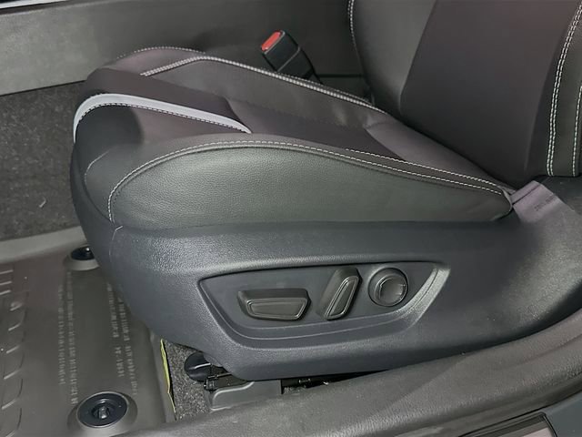 New 2026 Toyota Camry SE image 13