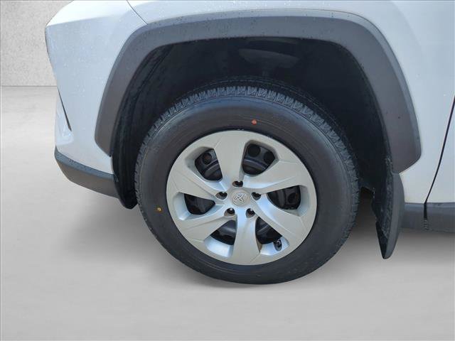 Used 2020 Toyota RAV4 LE w/ All Weather Liner Package AWD/4WD image 22
