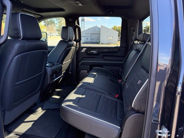 Used 2026 GMC Sierra 2500 AT4X AWD/4WD image 18