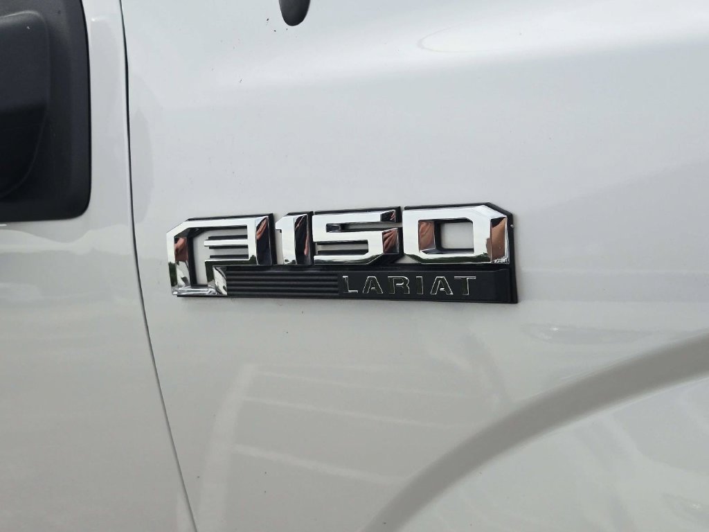 Used 2019 Ford F150 Lariat w/ Equipment Group 502A Luxury AWD/4WD image 20
