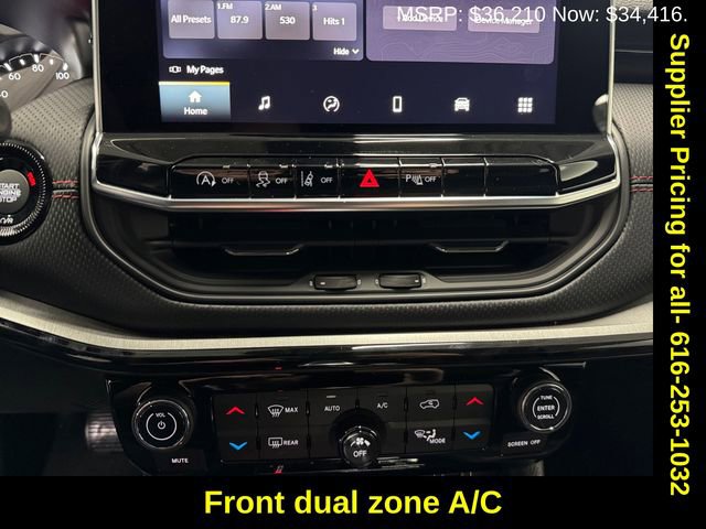 New 2026 Jeep Compass Trailhawk image 3