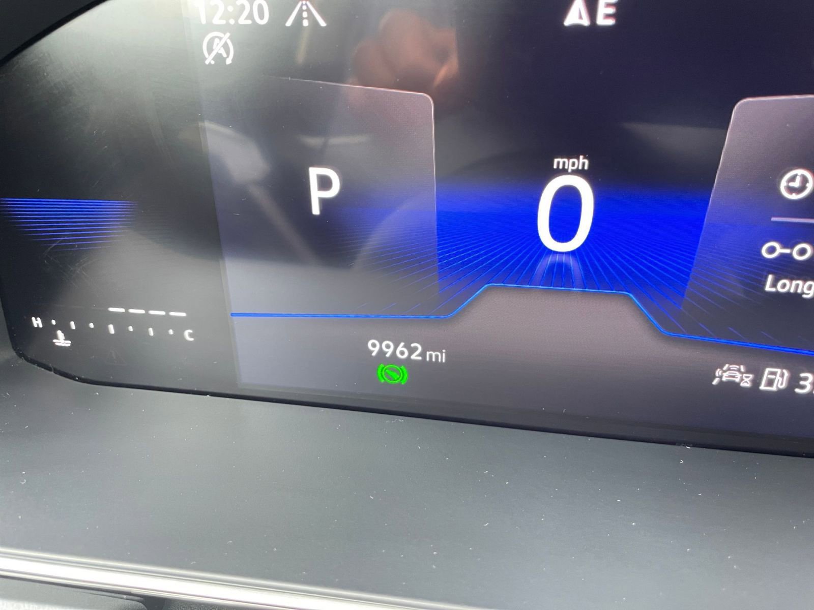 Used 2025 Volkswagen Jetta SE image 40