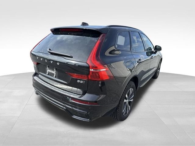 Used 2025 Volvo XC60 B5 Core AWD/4WD image 8