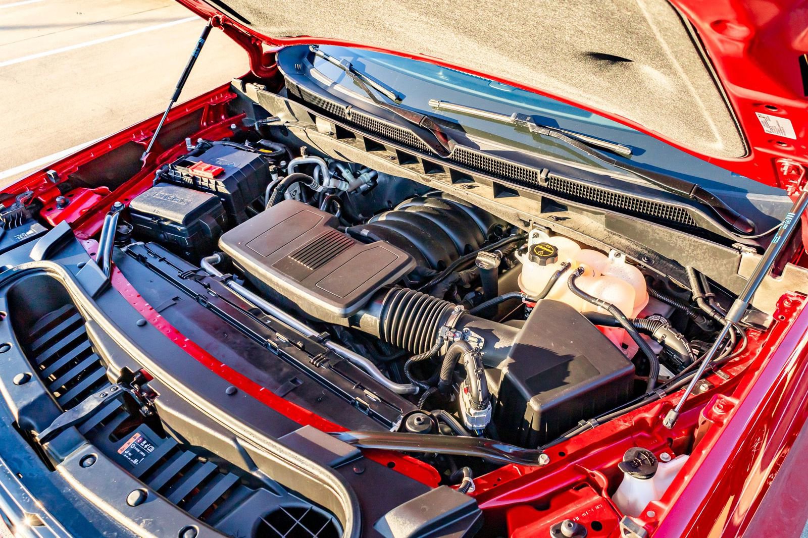 Used 2025 GMC Yukon Denali Ultimate image 41