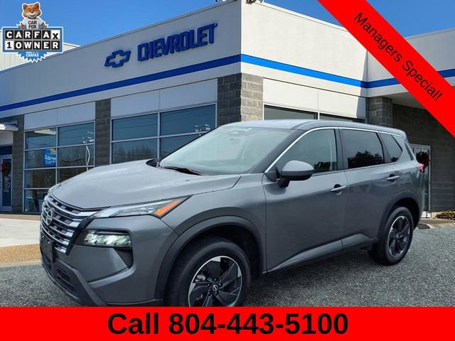 Used 2024 Nissan Rogue SV