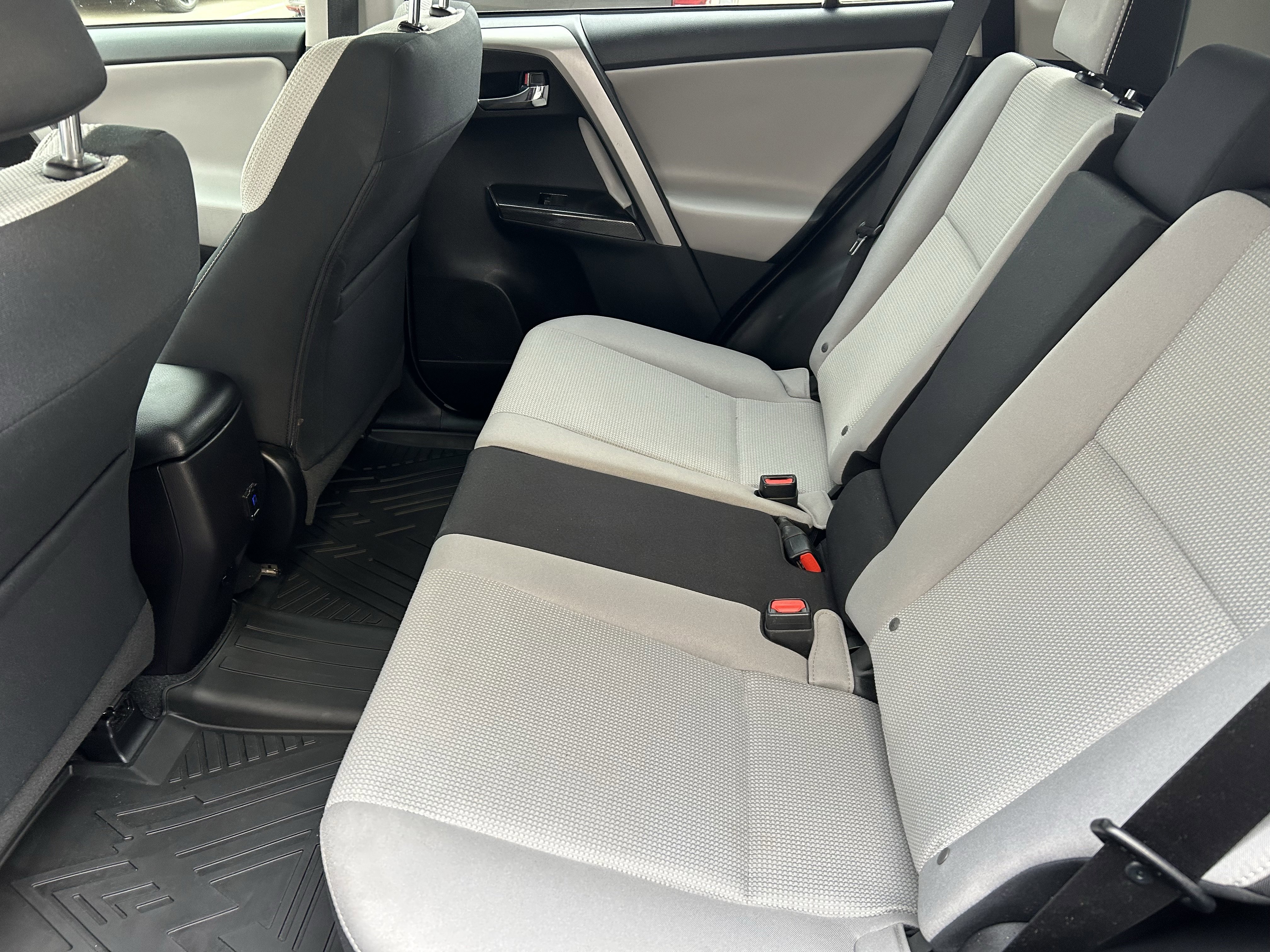 Certified 2018 Toyota RAV4 Adventure FWD image 18
