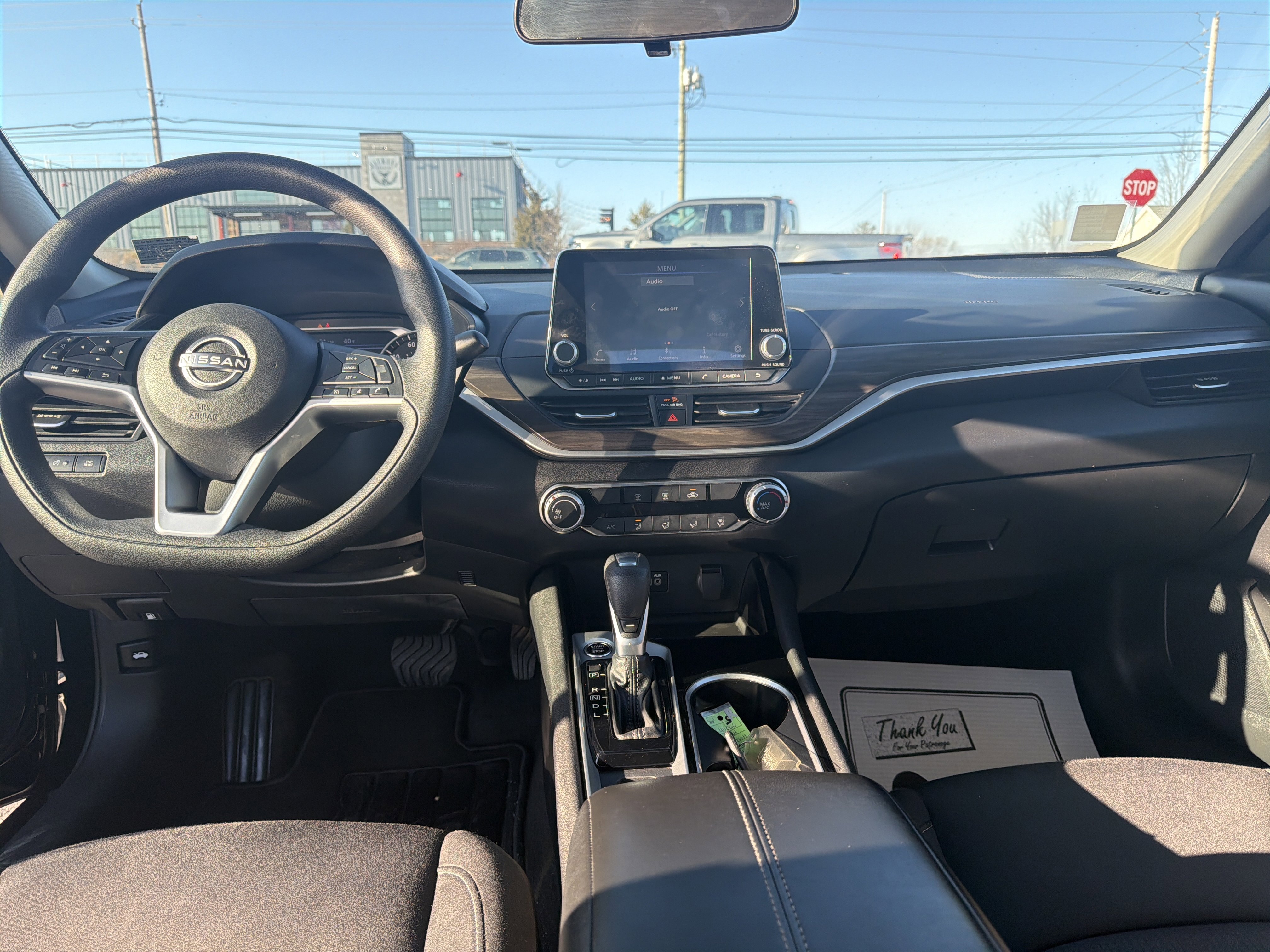 Used 2024 Nissan Altima 2.5 SV AWD/4WD image 14