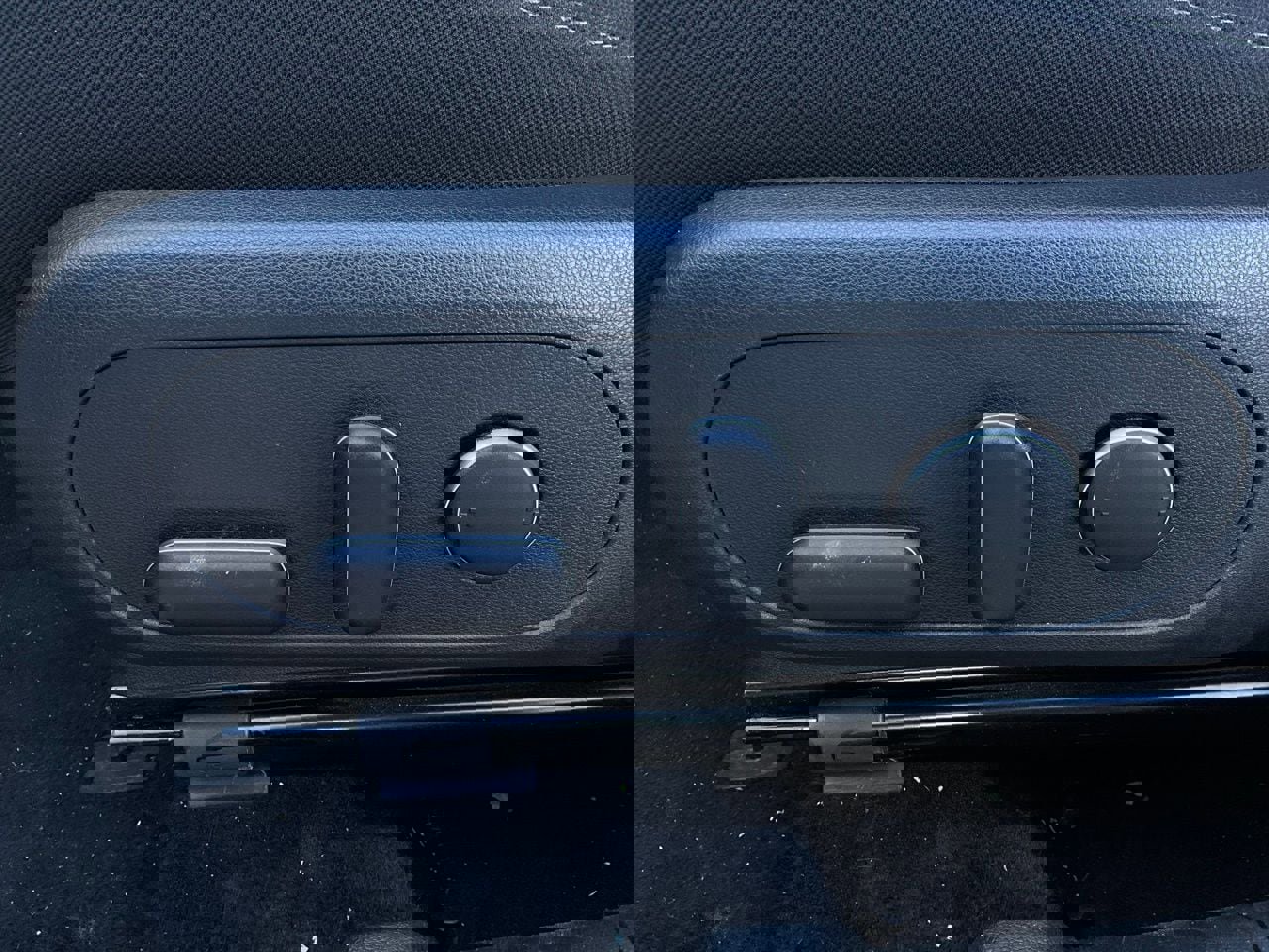 Used 2025 Hyundai Kona SEL image 11