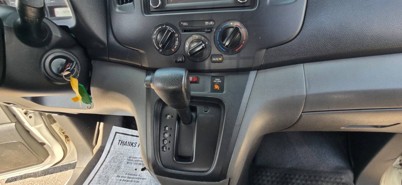 Used 2018 Nissan NV200 SV w/ Navigation Package FWD image 41