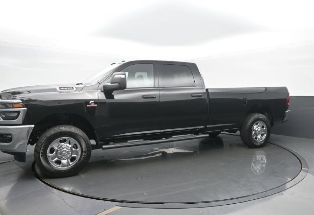 New 2026 RAM 3500 Tradesman AWD/4WD image 2