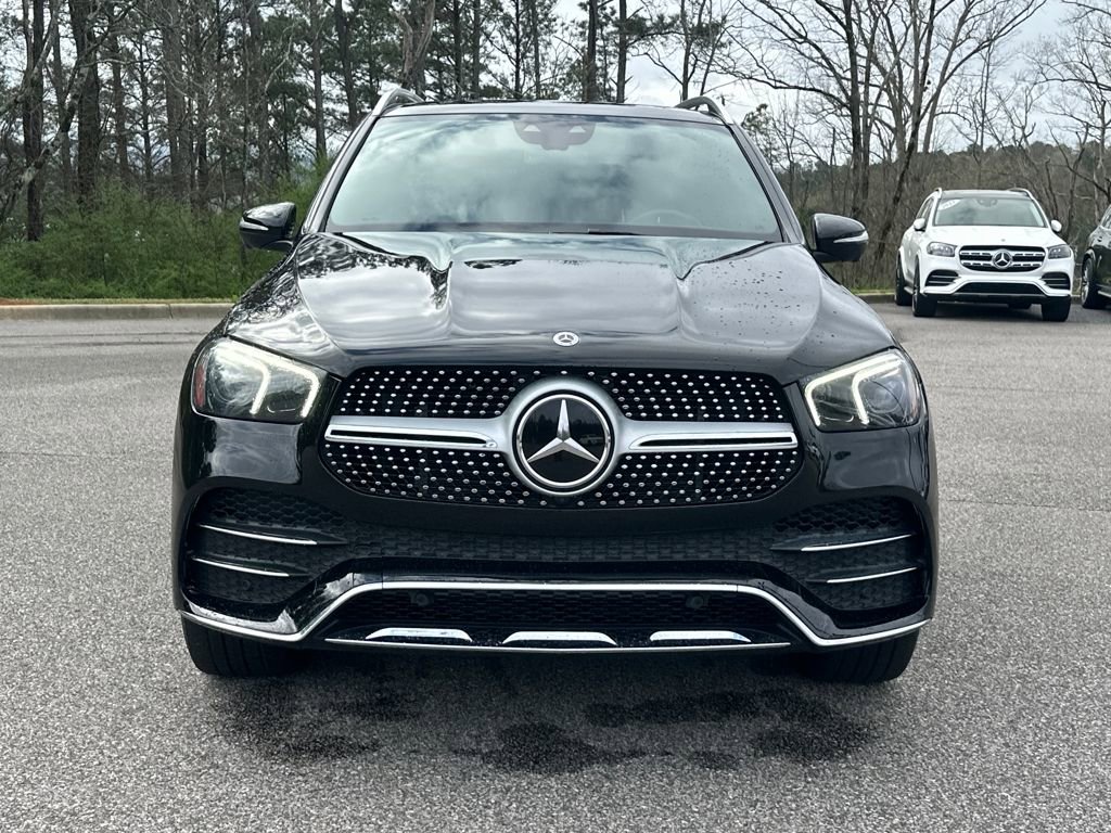 Used 2022 Mercedes-Benz GLE 450 4MATIC w/ AMG Line Exterior image 3