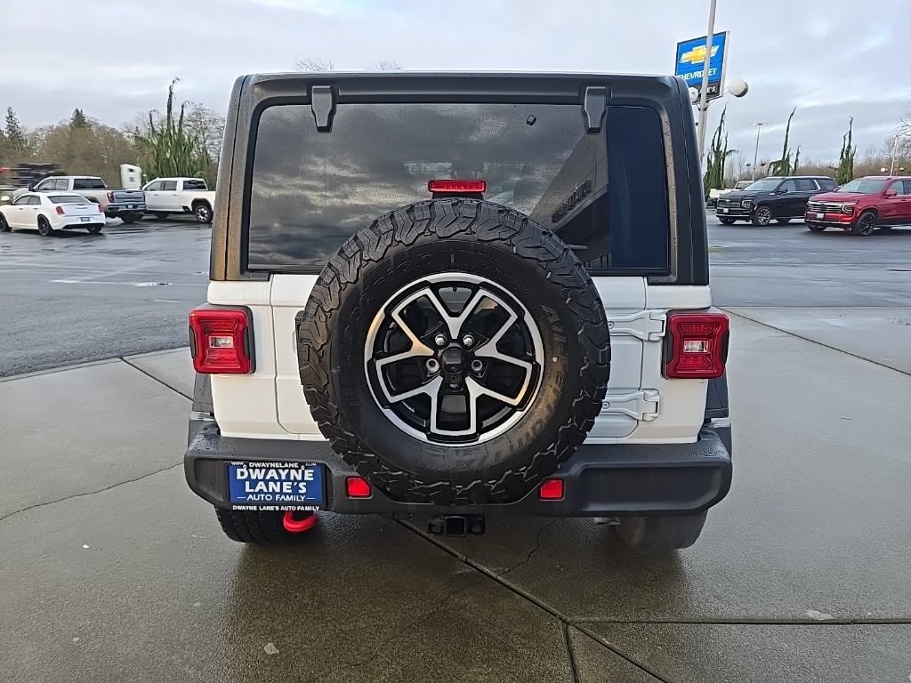 Used 2024 Jeep Wrangler Unlimited Rubicon AWD/4WD image 5