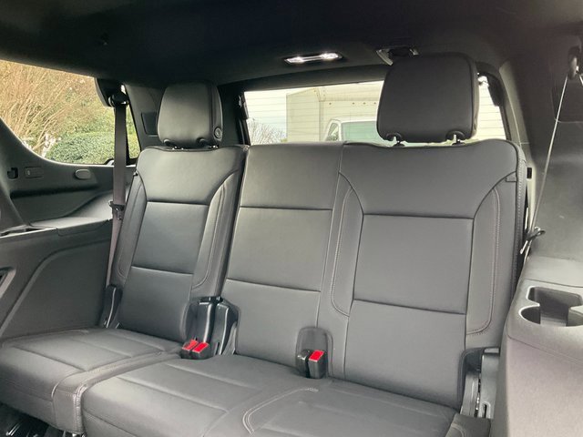 Used 2025 Chevrolet Tahoe High Country image 16