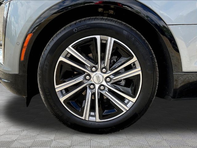 Used 2024 Cadillac Lyriq Luxury AWD/4WD image 36