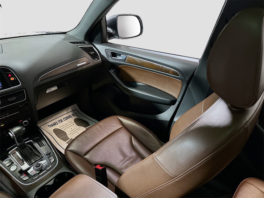 Used 2017 Audi Q5 2.0T Premium image 26