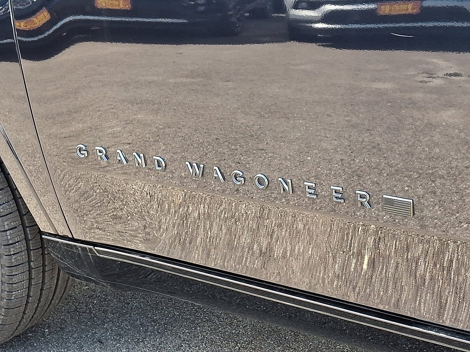 Certified 2025 Jeep Grand Wagoneer L Series II Obsidian w/ Quick Order Packagew 28T image 31