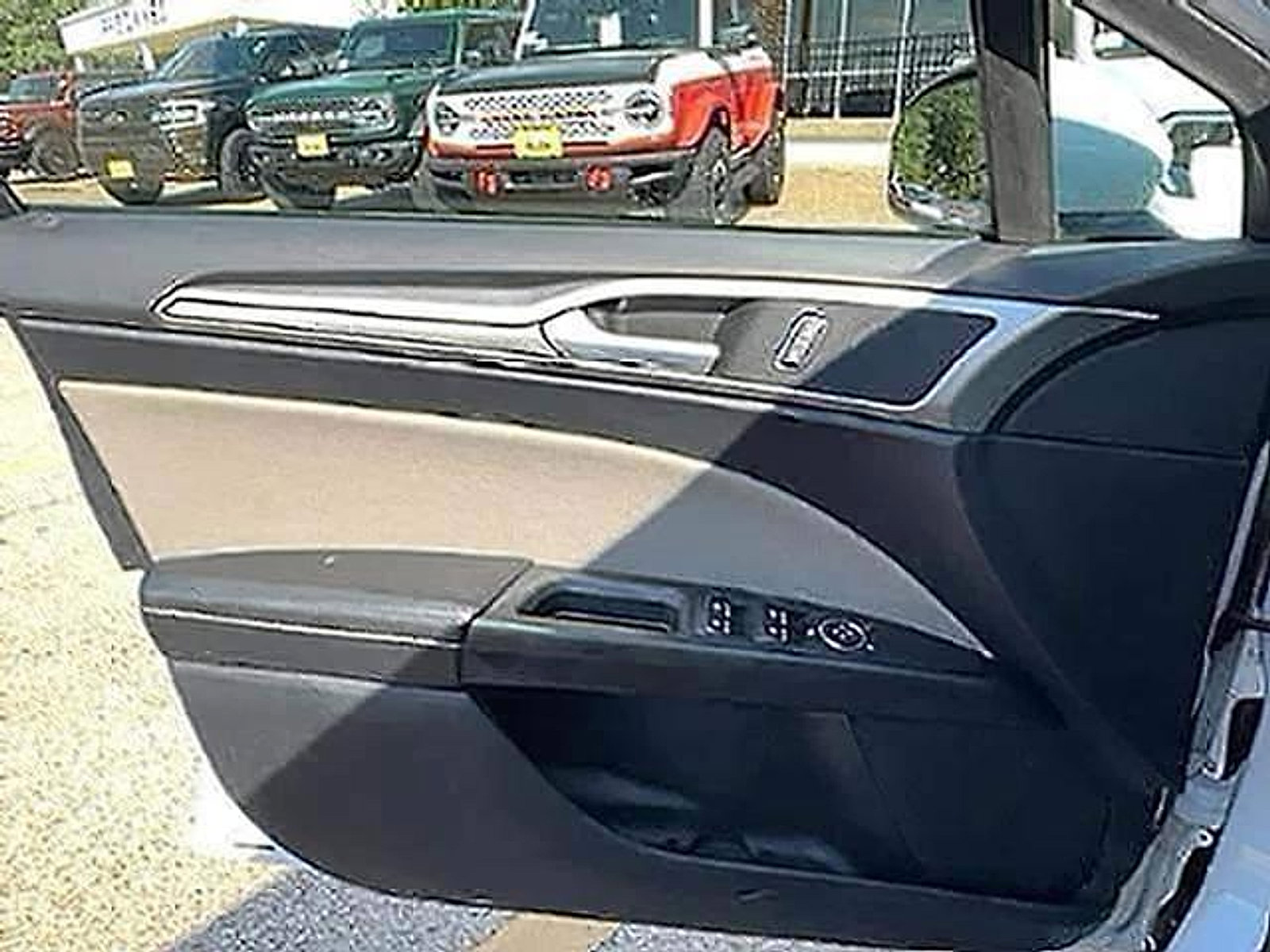 Used 2020 Ford Fusion S FWD image 18