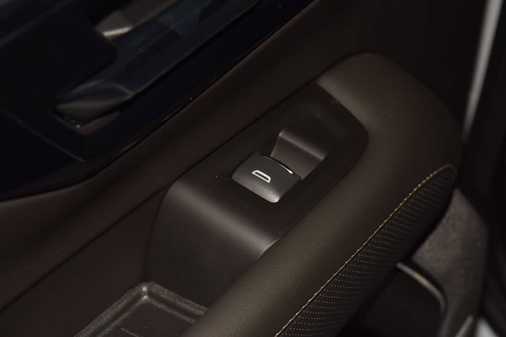 New 2026 Chevrolet Suburban Premier AWD/4WD image 48