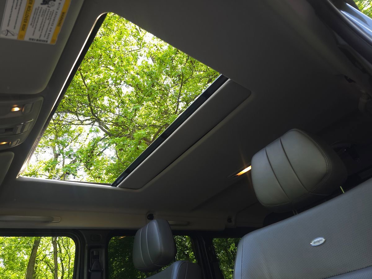 Used 2016 Mercedes-Benz G 550 image 45